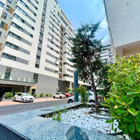 Central Adress Dd20 Бухарест Екстер'єр фото